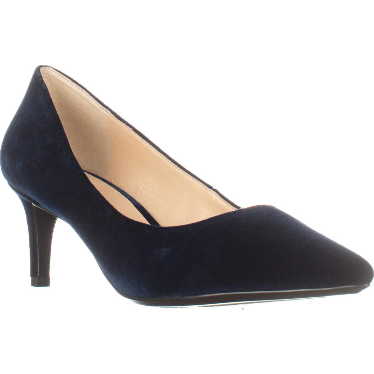 nine west soho pump