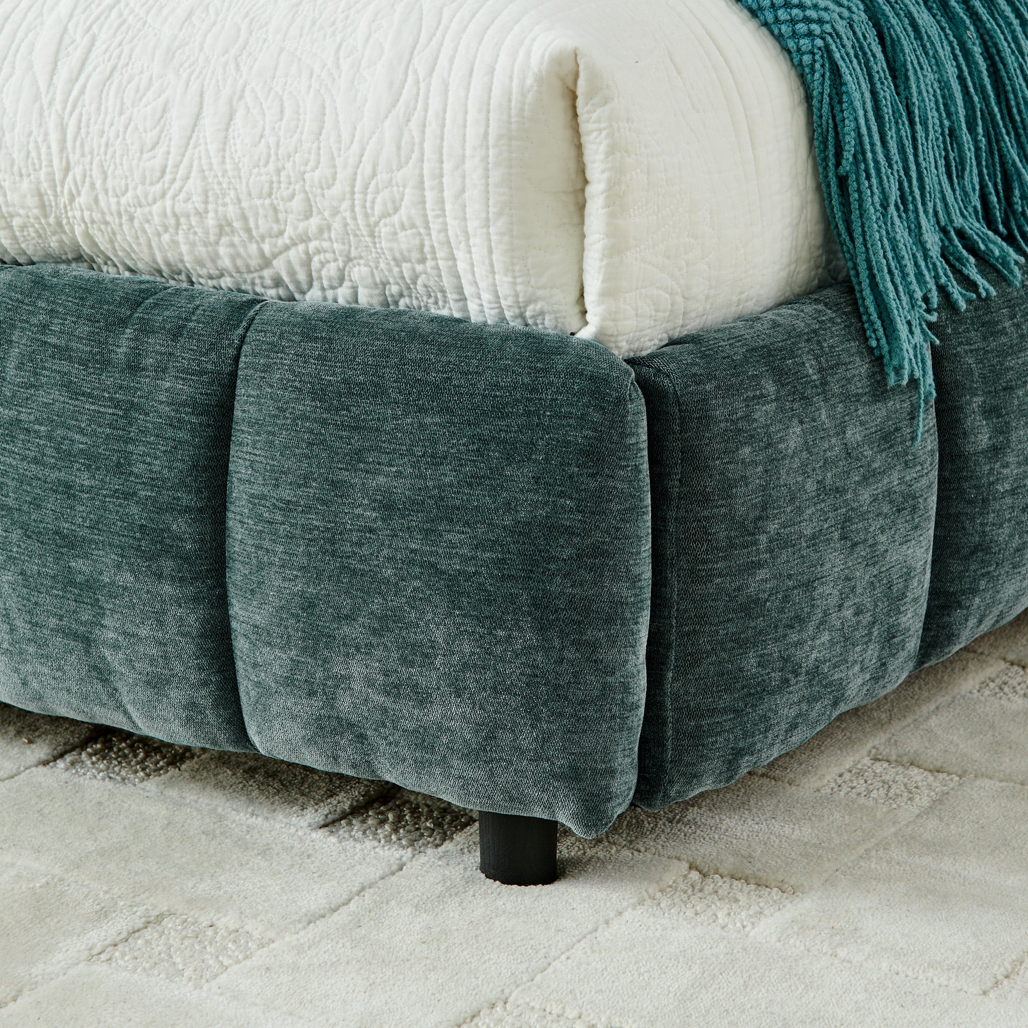 Harper & Bright Designs King Size Upholstered Bed Frame with Storage Drawers, Chenille Platform Bed with Headboard and Solid Frame for Bedroom, Blue+Green