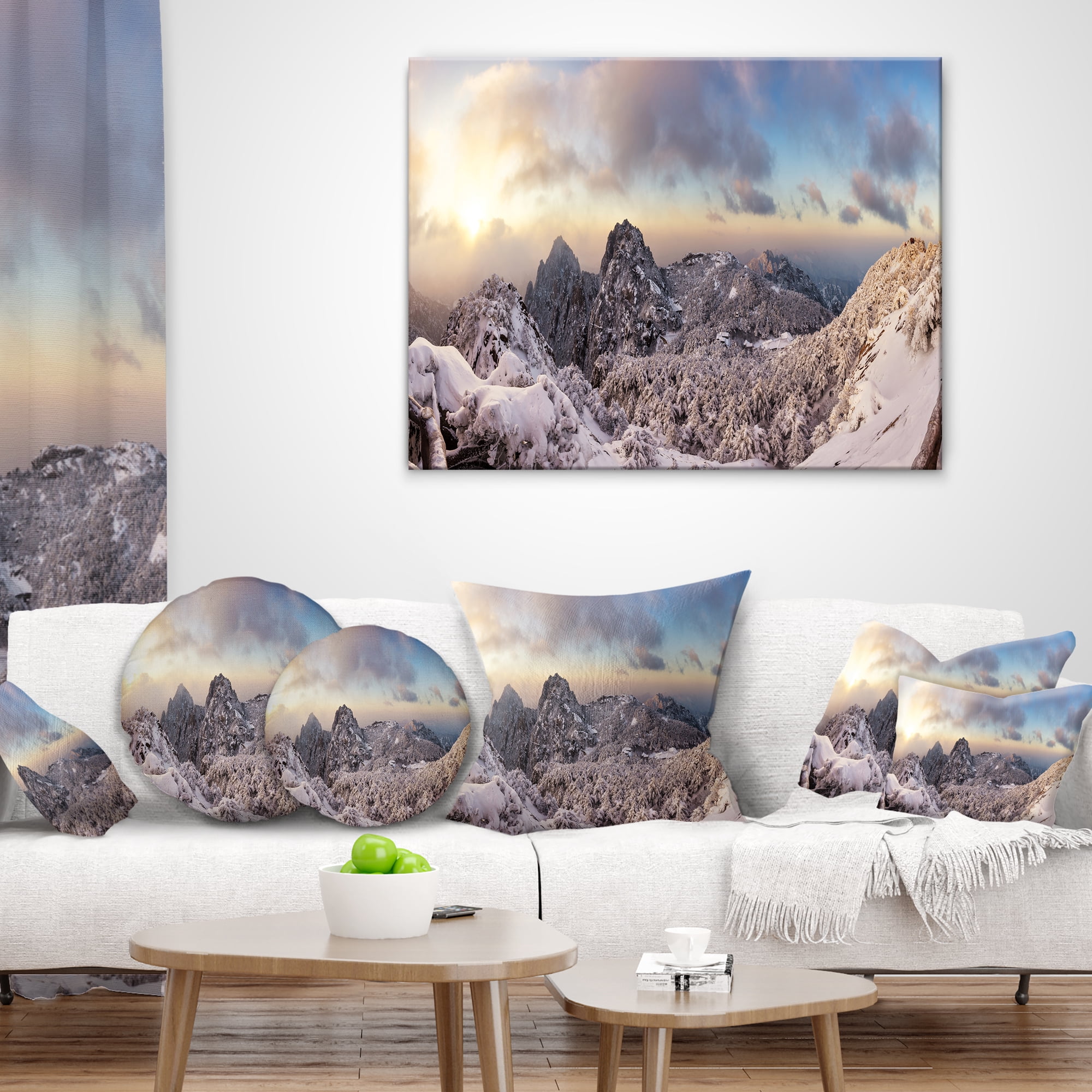 Designart Huangshan Hill Snow in Winter - Landscape Wall Throw Pillow - 16x16