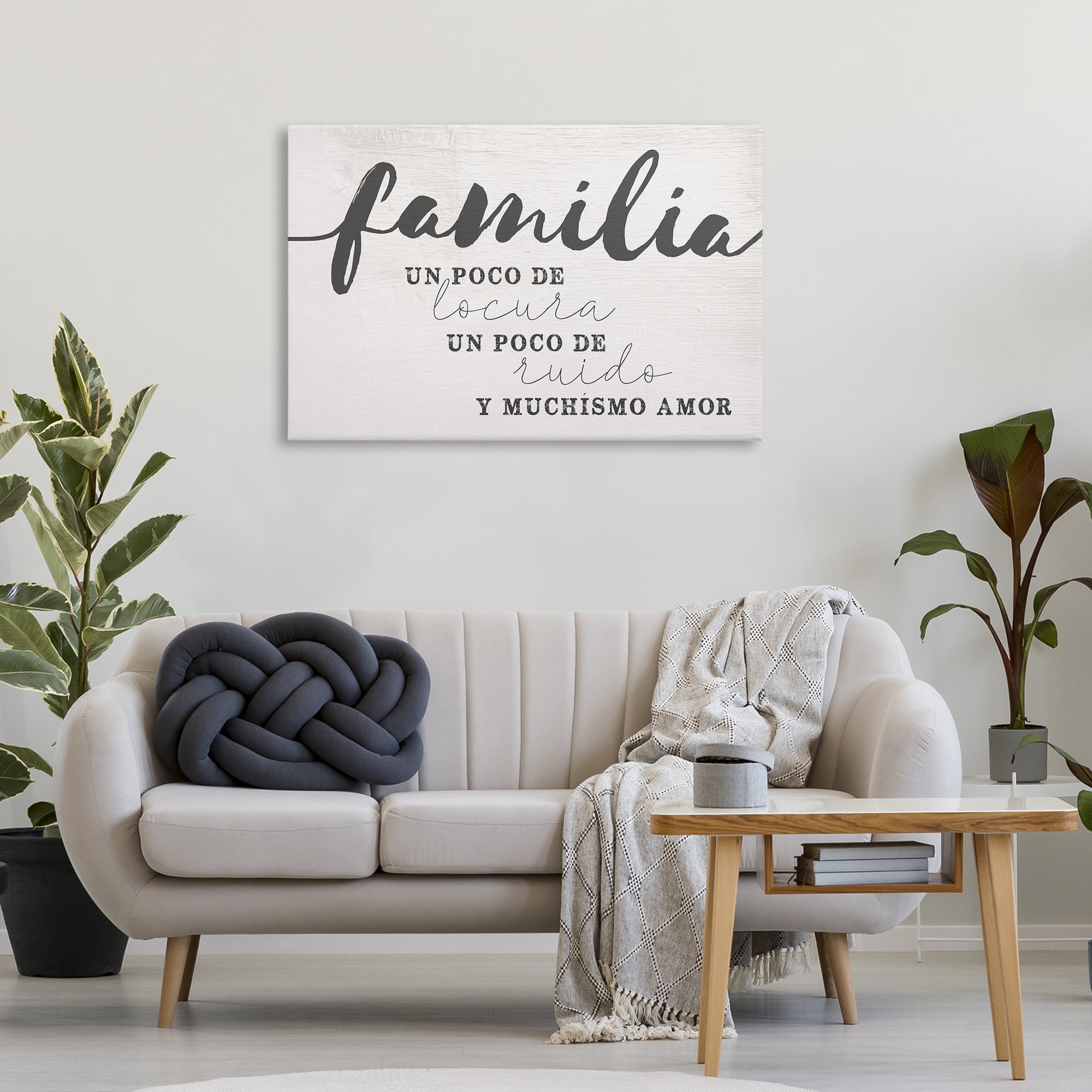 Stupell Industries Familia y Muchísimo Amor Inspirational Quotes & Sayings Painting Wrapped Canvas Art Print Wall Art, 36 x 24