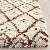 Safavieh Casablanca Contemporary Hand-Knotted Wool Runner Rug-Color:Ivory/Gold,Shape:Rectangle,Size:6'L x 4'W