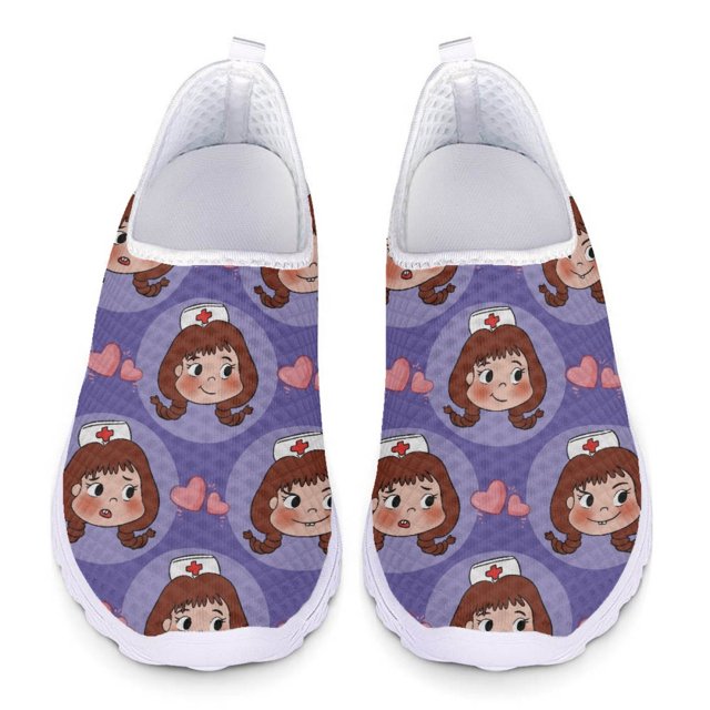 Zapatos de enfermería de suela blanda con dibujos animados Kawaii de verano, cómodos y ligeros, mocasines de malla sin cordones, zapatillas planas con diseño de enfermera, calzado