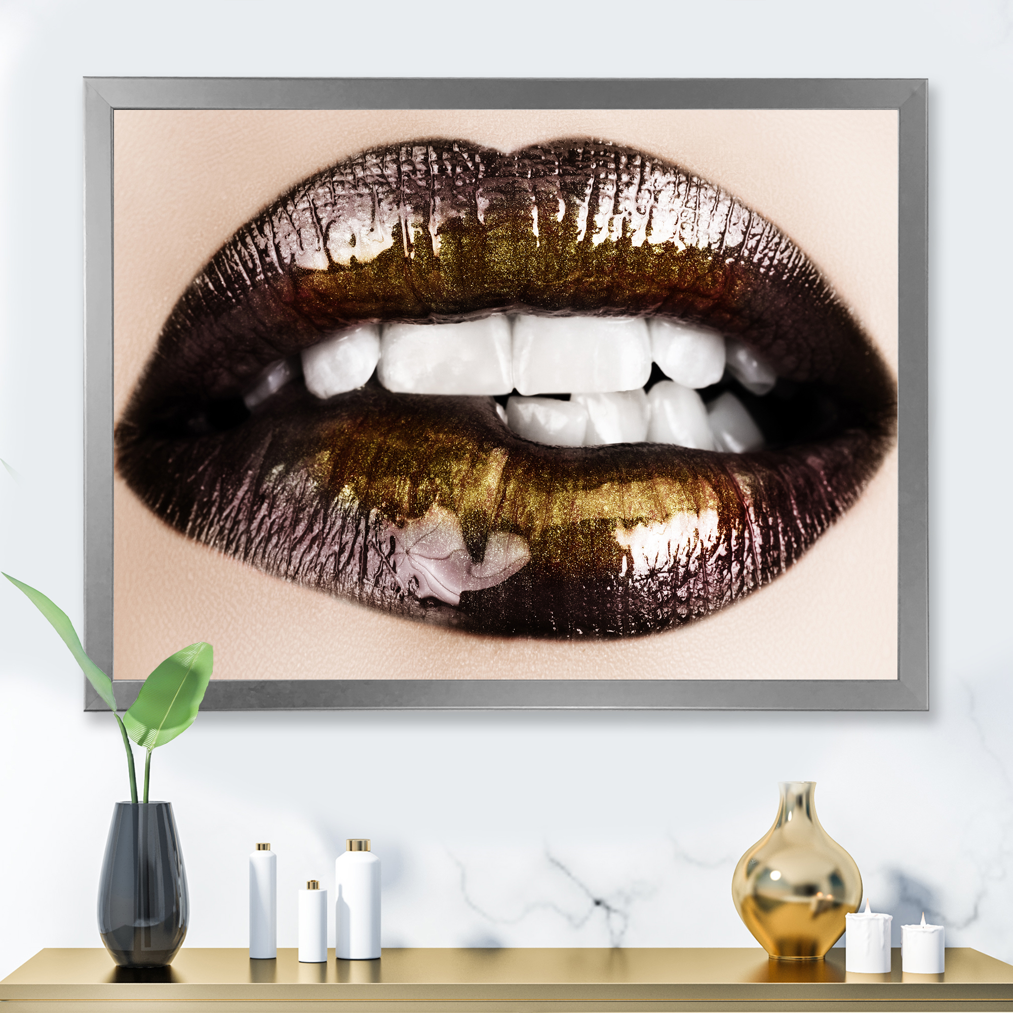 Designart 'Gold Black Lips Biting' Modern Framed Art Print