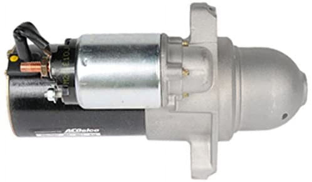 Remanufactured ACDelco GM Original Equipment Starter 323-1621 Fits select: 2004-2005 CHEVROLET TRAILBLAZER, 2004-2006 CHEVROLET COLORADO