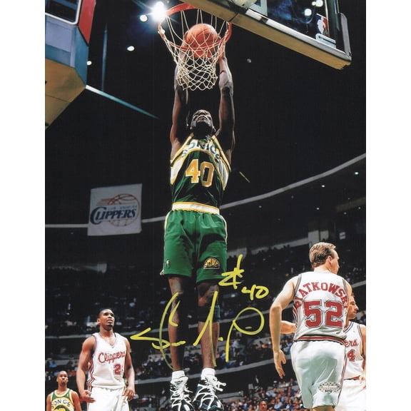 Shawn Kemp Autographed 11x14 Photo Seattle Supersonics MCS Holo #64123