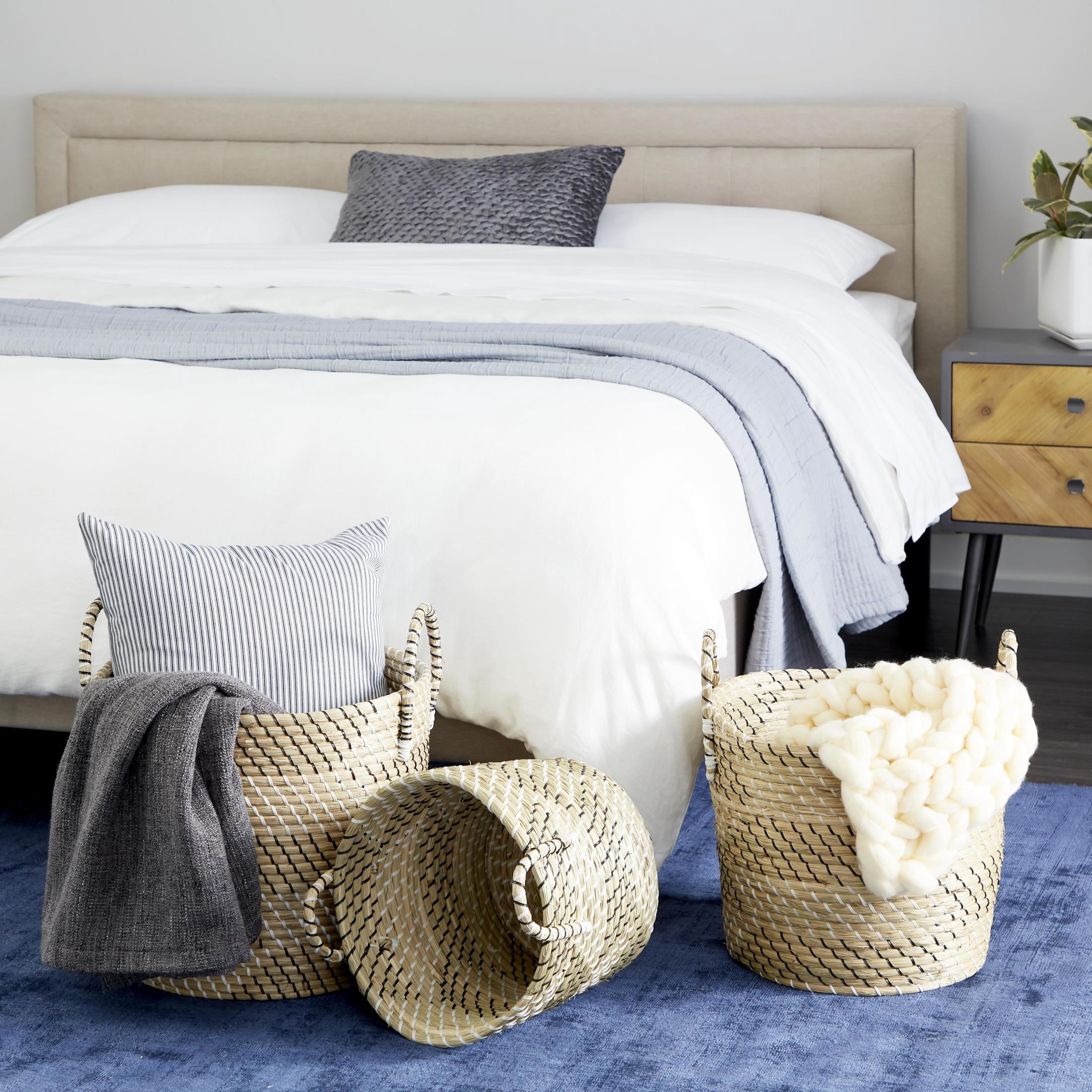 DecMode 14", 17", 19"H Beige Seagrass Handmade Woven Storage Basket with Black and White Zig Zag Pattern, 3-Pieces