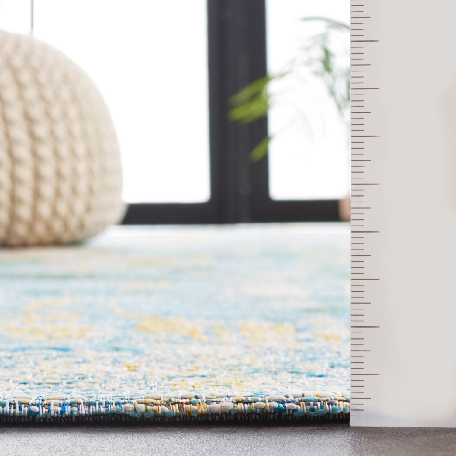 SAFAVIEH Barbados Cedric Floral Indoor/Outdoor Area Rug