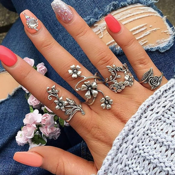 LLQkigsxse Vintage Rings 4Pcs Ancient Silver Mori Vine Tree Leaf Flower Hollow Ring Set for Women Retro Vintage Silver Stack Rings Set Trendy Silver Rings for Teen Girls