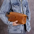 thumbnail image 1 of Sac à Main Rétro en Cuir pour Hommes, Sac de Toilette en Cuir Véritable, Sac Cosmétique à Main en Cuir crazy horse, Sac à Main pour Hommes, Grande Capacité de Rangement, 1 of 5