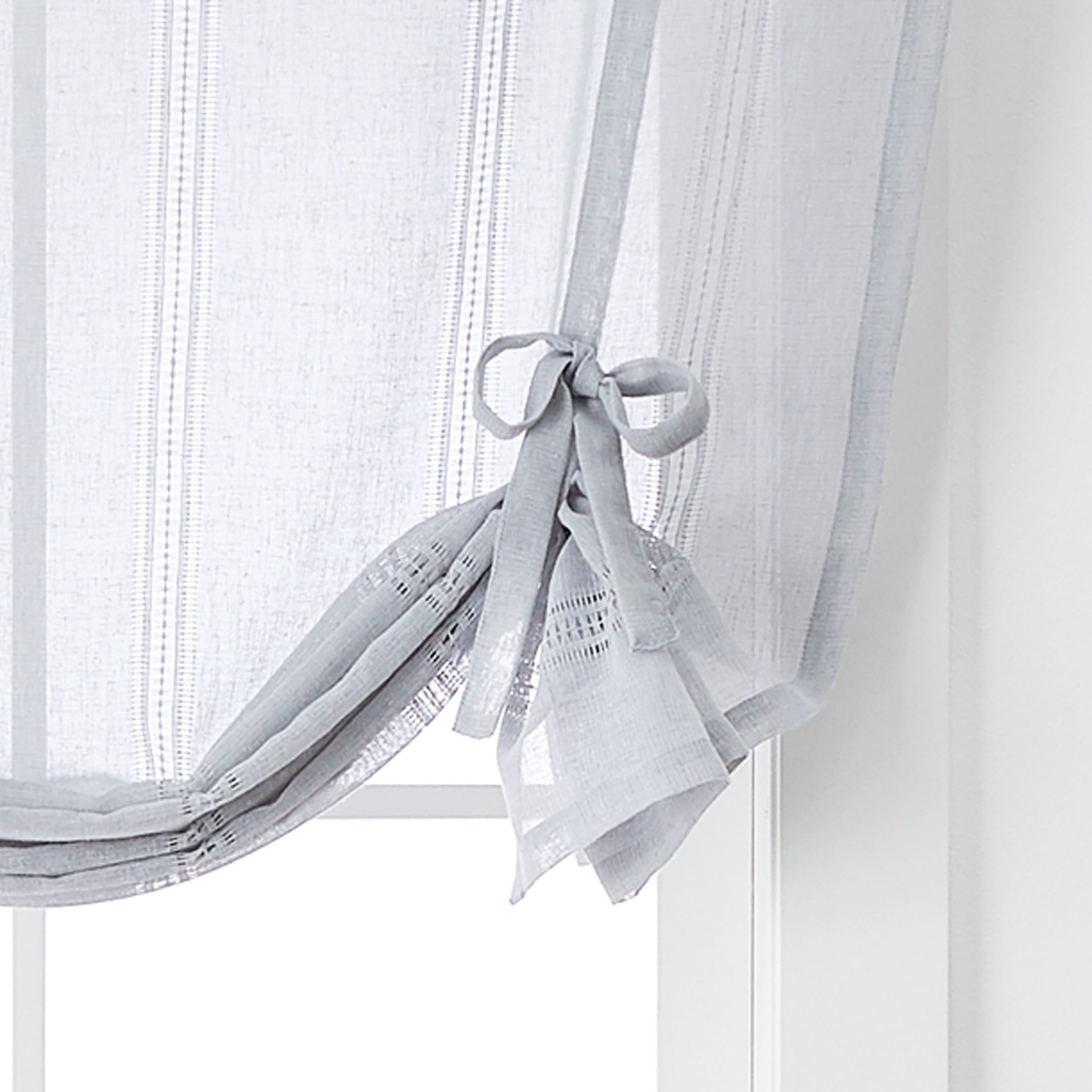 Better Homes & Gardens Specialty Stitch Balloon Shade, Soft Silver, 42 in x 63 in, 1 Panel