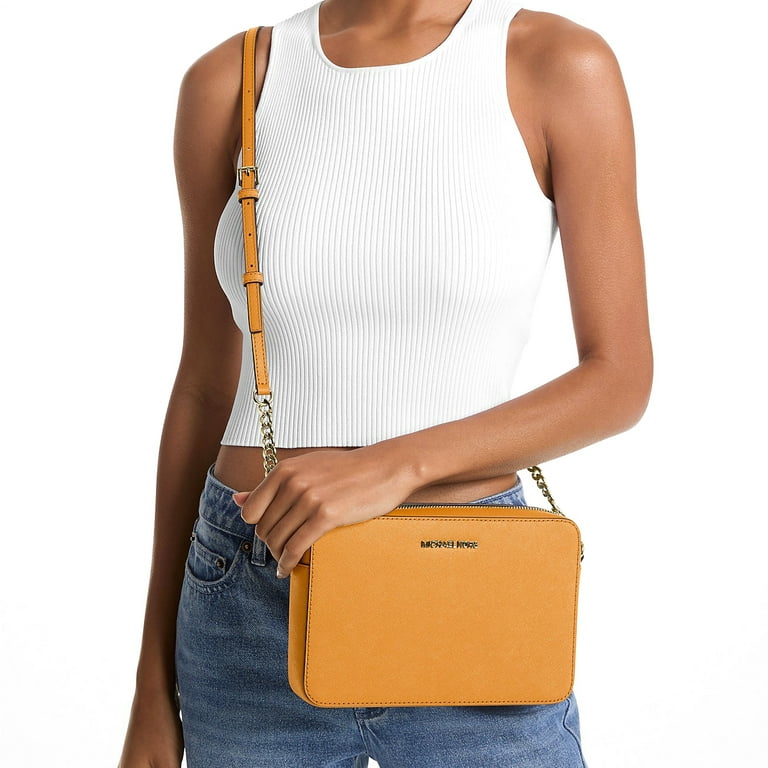 Michael Kors Women's Jet Set Large Saffiano Leather Zip