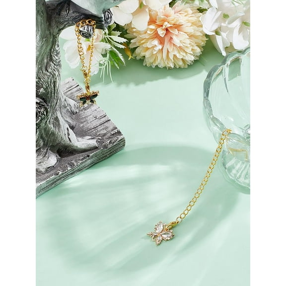 2Pcs Butterfly Cup Charms Brass Glass Handle Charm with Iron Chains Mixed Color Pendants Accessories for Handle Stuff Water Bottle Jewelry Simple Personalized Decorations 141mm