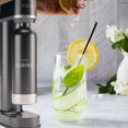 thumbnail image 4 of Soda Maker FIZZIT Fizz & Flavor Spark con paquete de mezcla de 12 sabores, 4 of 7
