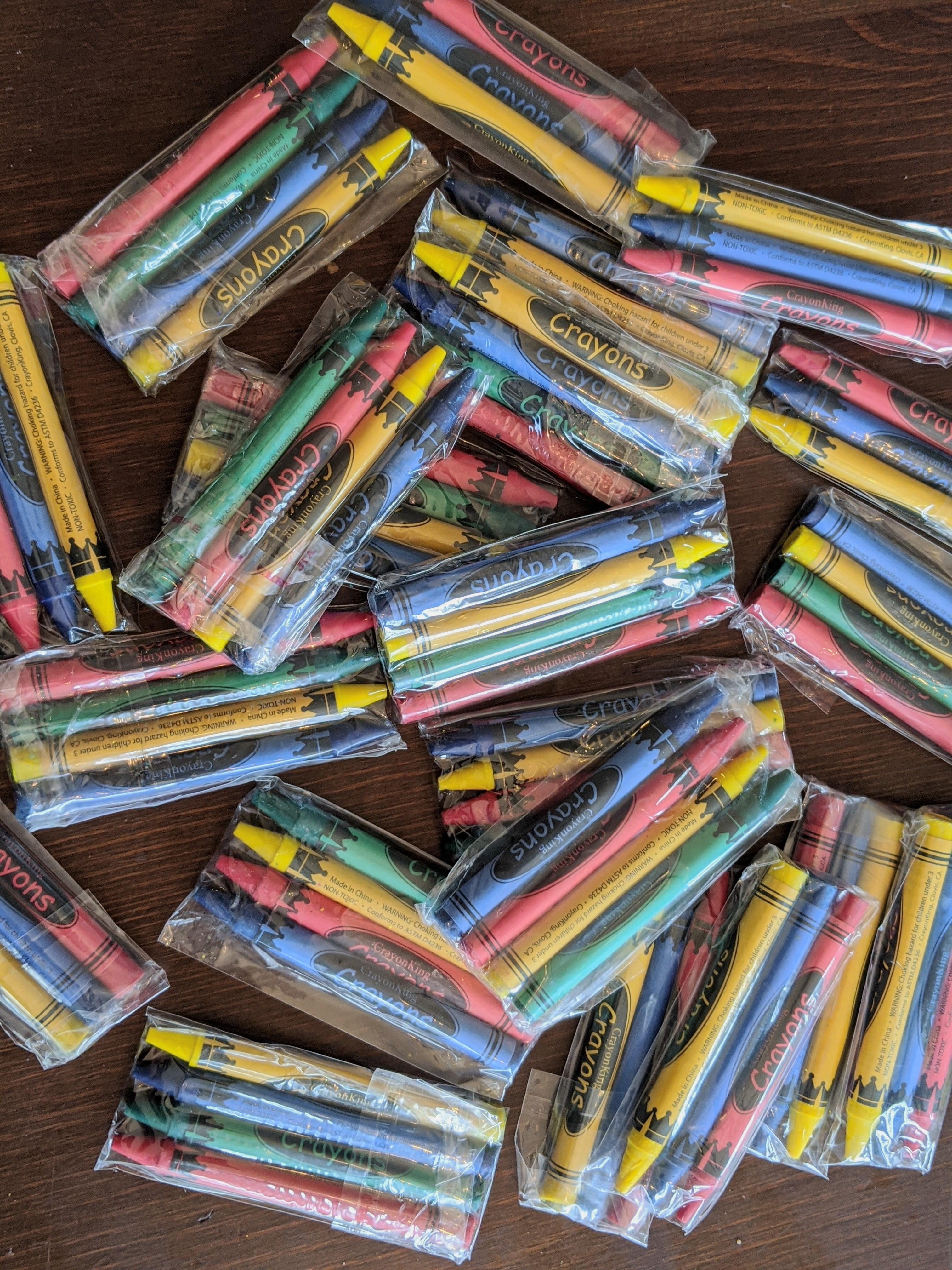CrayonKing 500 4-Packs of Crayons in A Box