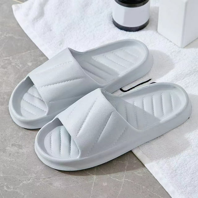 NKOOGH Slipper for Men and Women Indoor Plus Size Slides Bathroom Sandals