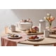 thumbnail image 3 of Juego de tazas Le Creuset, gres blanco, 400 ml (14 oz), 4 piezas, 3 of 4
