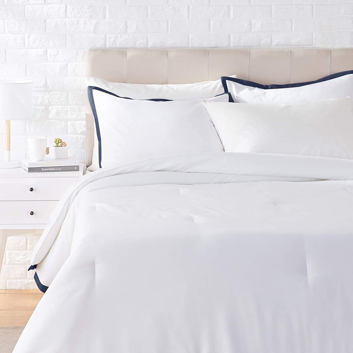 Contrast Trim Comforter Set - Soft 