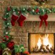 thumbnail image 5 of Guirnaldas navideñas decorativas, guirnalda iluminada a pilas para decoración interior y exterior, escena navideña clásica con piñas y frutos rojos, 5,92 pies, 5 of 6