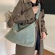 thumbnail image 3 of Bolso Satchel Hobo Casual Bandolera para Mujer Leopardo/Denim Azul, 3 of 9