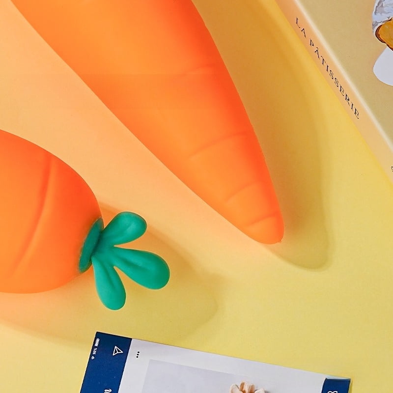 11.8in Large Carrot Squishy Stress Relief Toys, Slow Rebound Squeeze Fidget Toys for Anxiety Relief, Soft Sensory Decompression Toys for Adults, 1PC