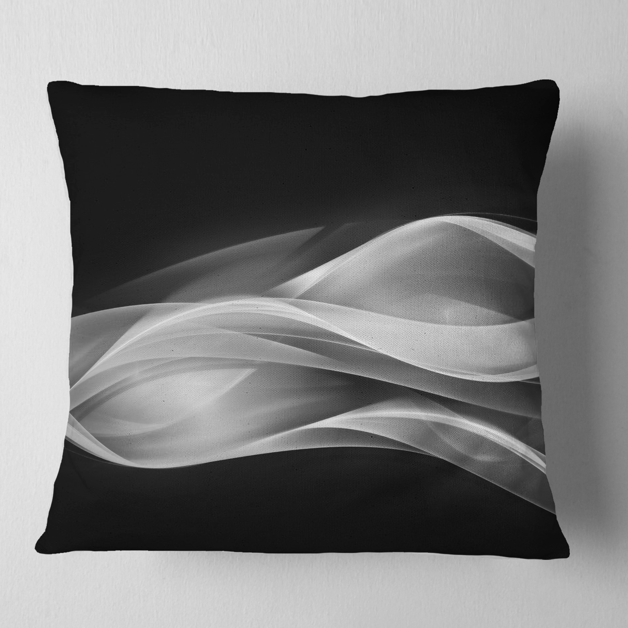 Designart Glittering Silver Pattern - Abstract Throw Pillow - 16x16