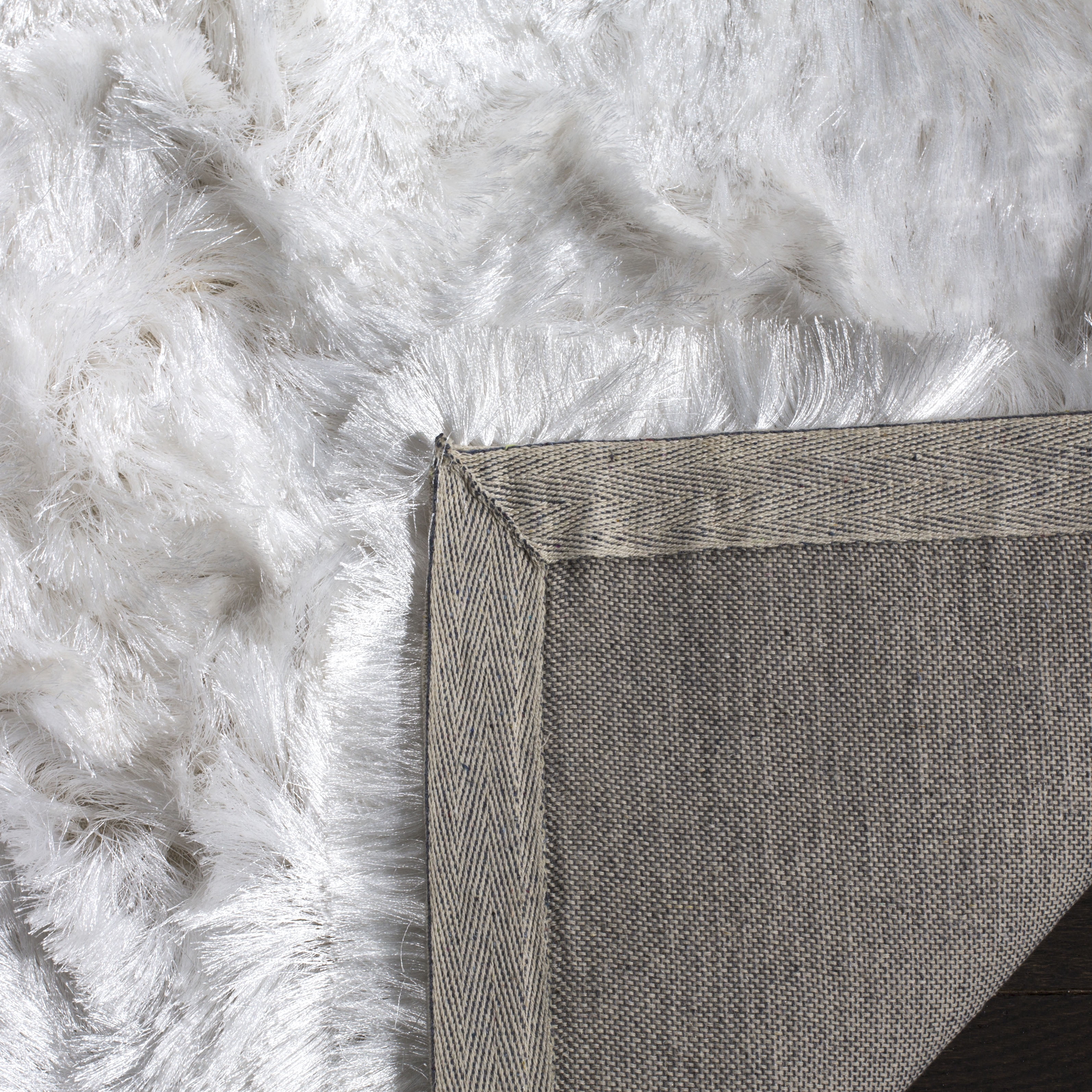 Safavieh Ocean Amyas Solid Shag Area Rug, Ivory, 2' x 3'