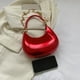 thumbnail image 3 of Bolso de hombro de moda Bolso de mensajero femenino de media luna de cuero de PU (rojo), 3 of 6