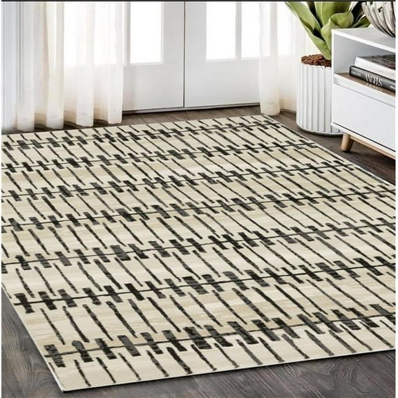 HomeRoots 575457 5 x 8 ft. Geometric Rectangle Area Rug, Beige & Black