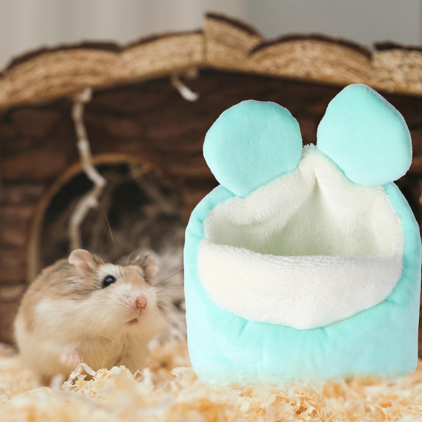 Toyandona Compact Handheld Hamster Warm Den for Small Animals and Pets