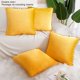 thumbnail image 5 of Fundas de Cojín con Pompones, 4x Terciopelo Fundas de Almohada Suave, Cuadrado Almohadas Cojines Cubierta Decorativas para Sofá Cama Hogar Coche, Amarillo 50 x 50cm, 5 of 11