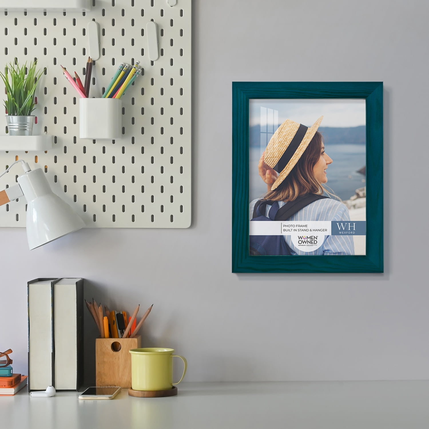 Woodgrain 6 in. x 8 in. Ocean Blue Picture Frame (Set of 2)