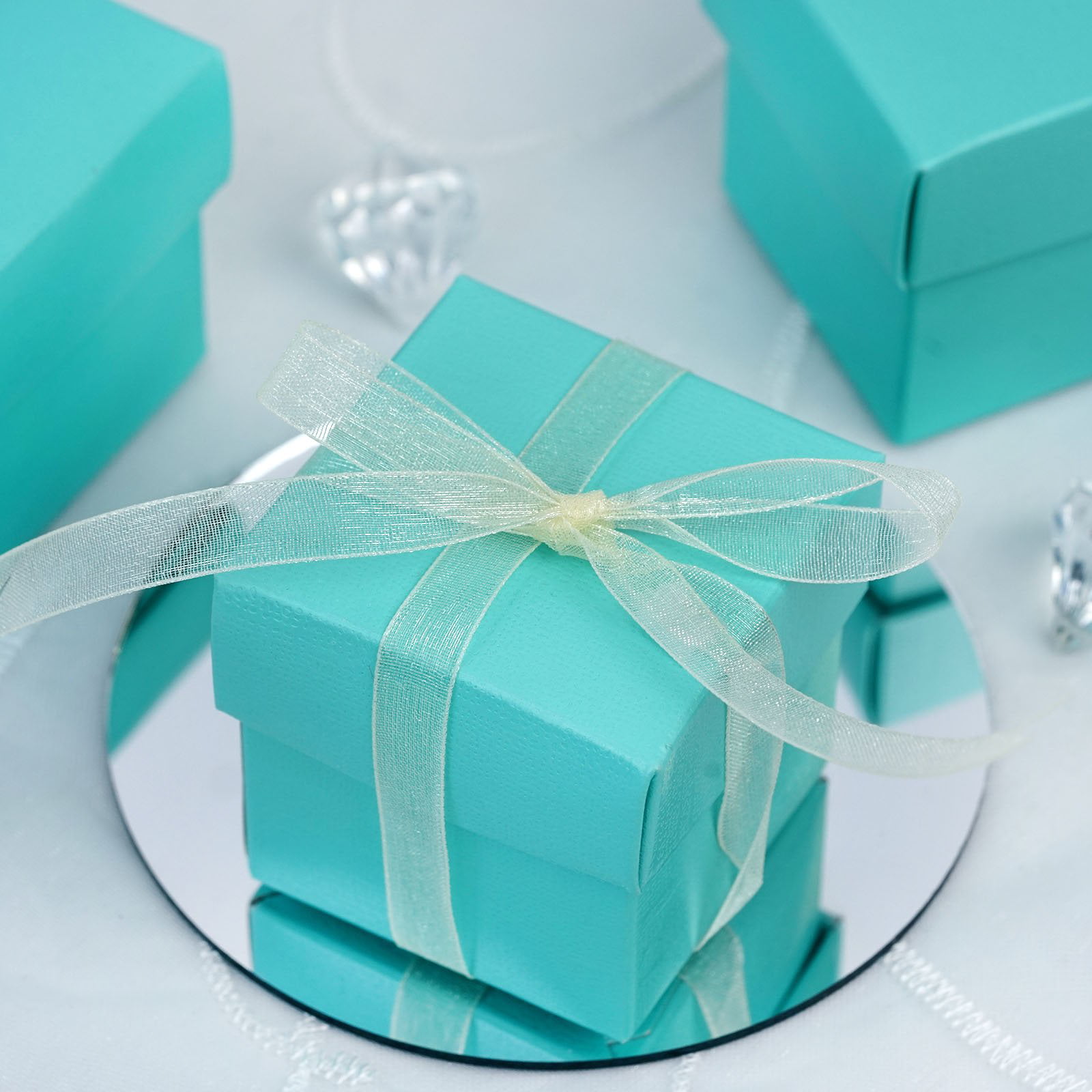 Pearl White Scallop Lid Wedding Favour Boxes Choose QTY Bridal Shower 