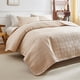 thumbnail image 4 of Juego de funda de cama acolchada lavada de doble cara, 3 piezas, funda de almohada de color liso, ropa de cama de poliéster de 20 x 26 pulgadas, 4 of 6
