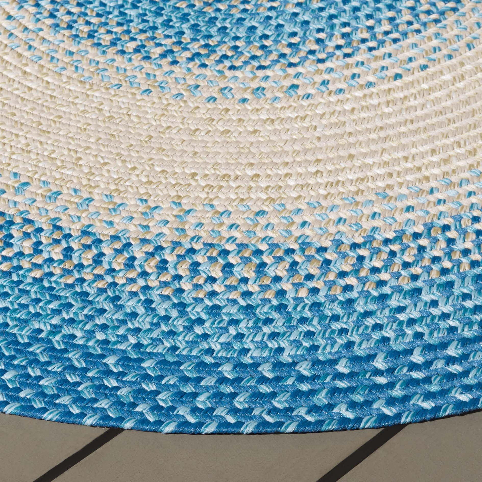 SAFAVIEH Braided Neville Bordered Machine Washable Reversible Area Rug, Blue/Beige, 3' x 3' Round