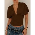 thumbnail image 1 of Top corto liso de verano para mujer, sin mangas, con escote en V profundo, corte ajustado, ideal para fiestas y playa., 1 of 5