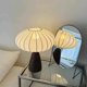 thumbnail image 5 of Lámpara de mesa pequeña de tela de madera maciza para el hogar, lámpara de noche para dormitorio, estudio, dormitorio, luz de noche LED, lámpara de ambiente, decoración, lámpara de mesa de tela, 5 of 7