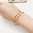 thumbnail image 4 of Pulsera Geométrica Hueca de Acero Inoxidable de Titanio de Oro Rosa de 18 Quilates El Mercado de Encantos Tamaño 16 + 5 CM, 4 of 4