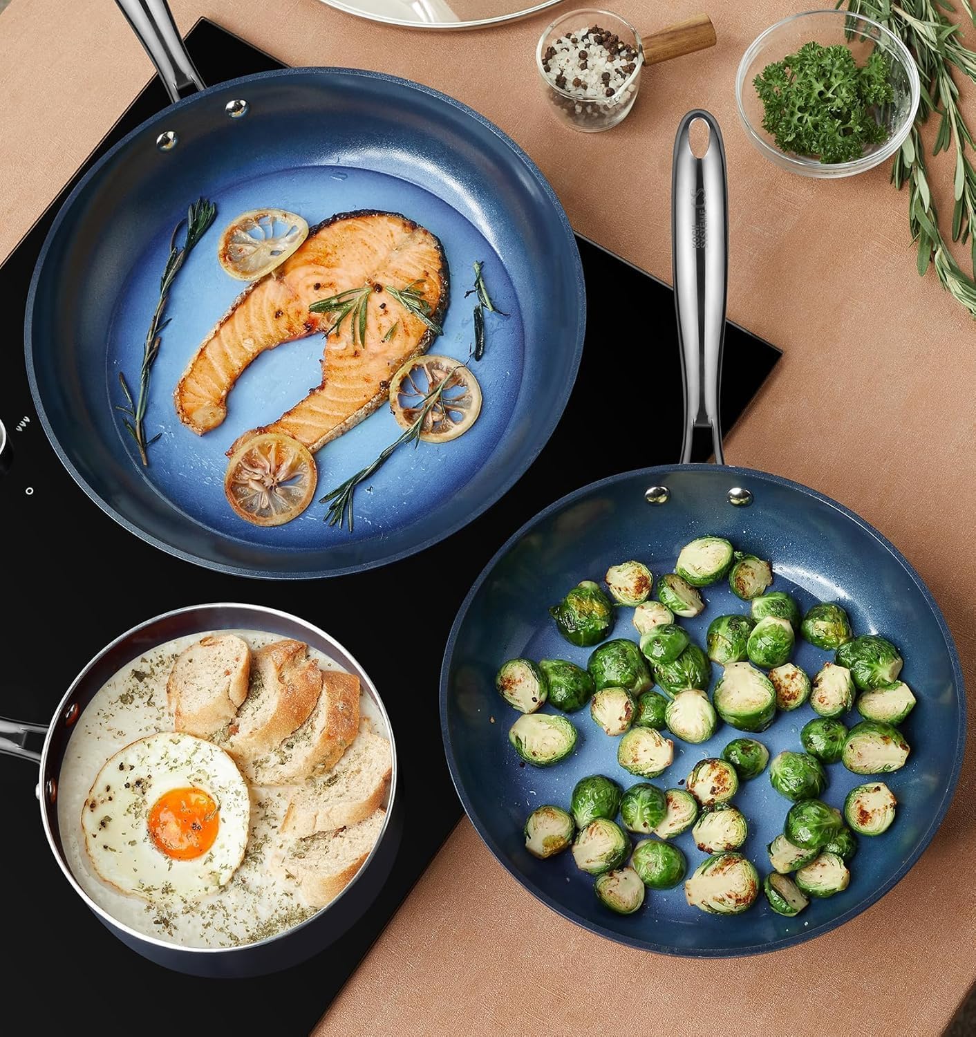 Koch Systeme CS 14 inch Nonstick Frying Pan with Lid, Skillet with Ceramic Coating, Suitable for All Stoves, Gradient Blue