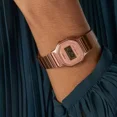 thumbnail image 3 of Reloj Casio Vintage La11wr Color Rosa Oro Super Luz Led Alar, 3 of 8