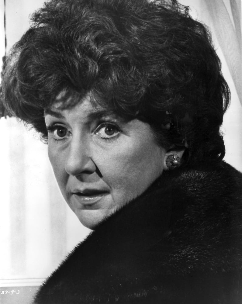 Maureen Stapleton Portrait Wearing Furry Jacket Photo Print 8 X 10   4b7d53e4 0c5e 45d6 A243 E563701fb0ea 1.b63b712be12d5ee852adfe1748fcc75f 