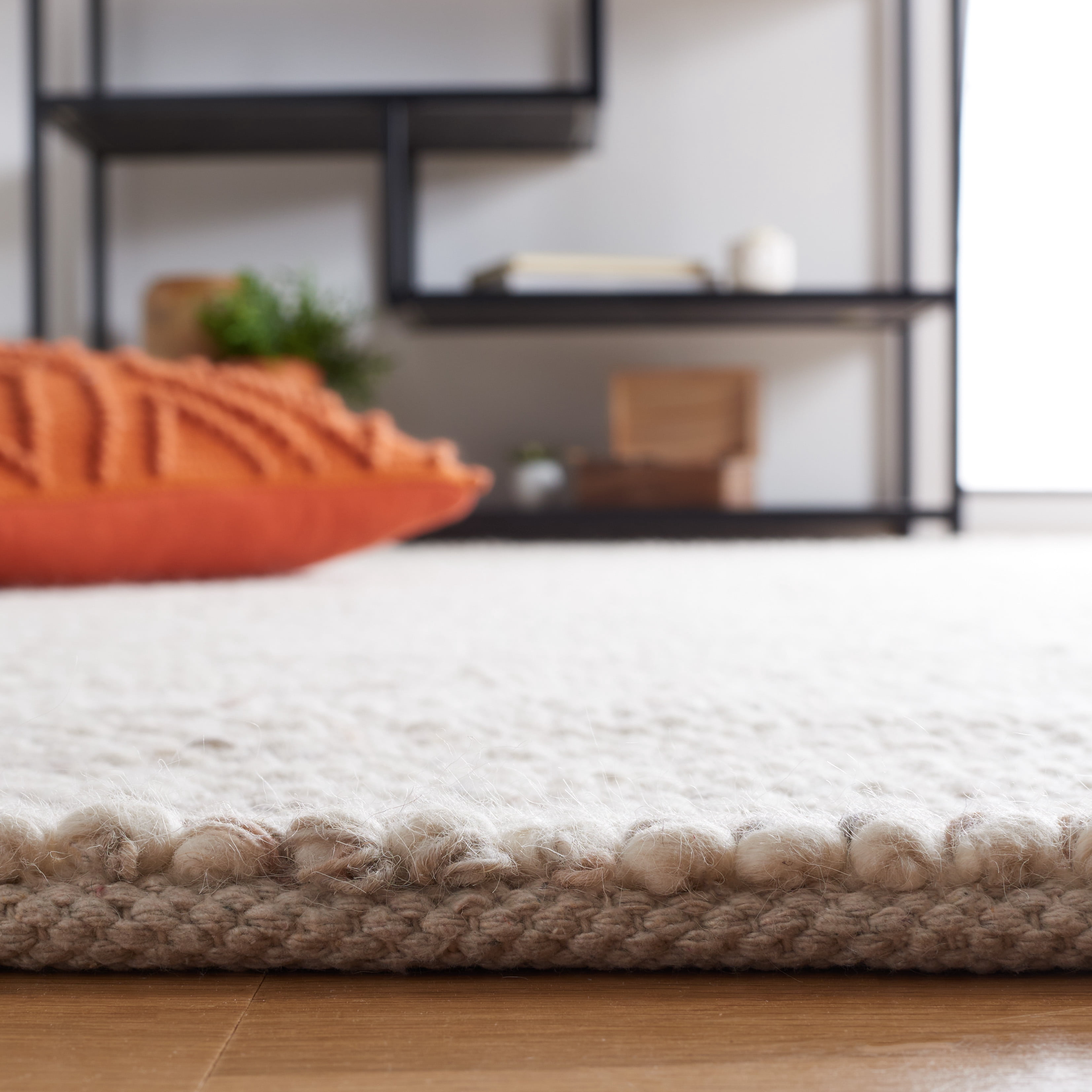 SAFAVIEH Natura Finn Distressed Area Rug, Beige/Ivory, 6' x 9'