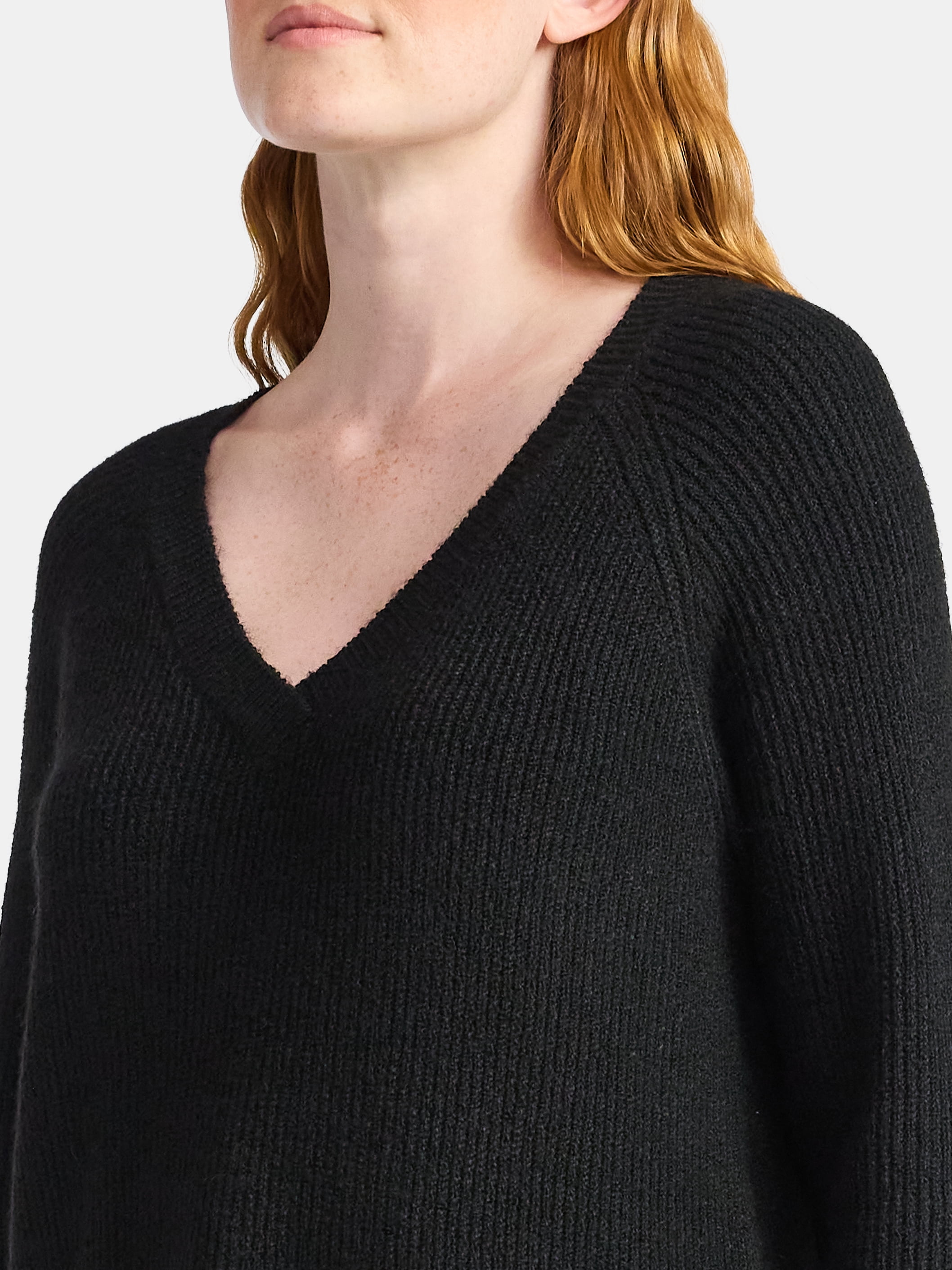 Time and Tru Women’s V Neck Sweater and Pants Set, 2-Piece, Sizes XS-XXXL
