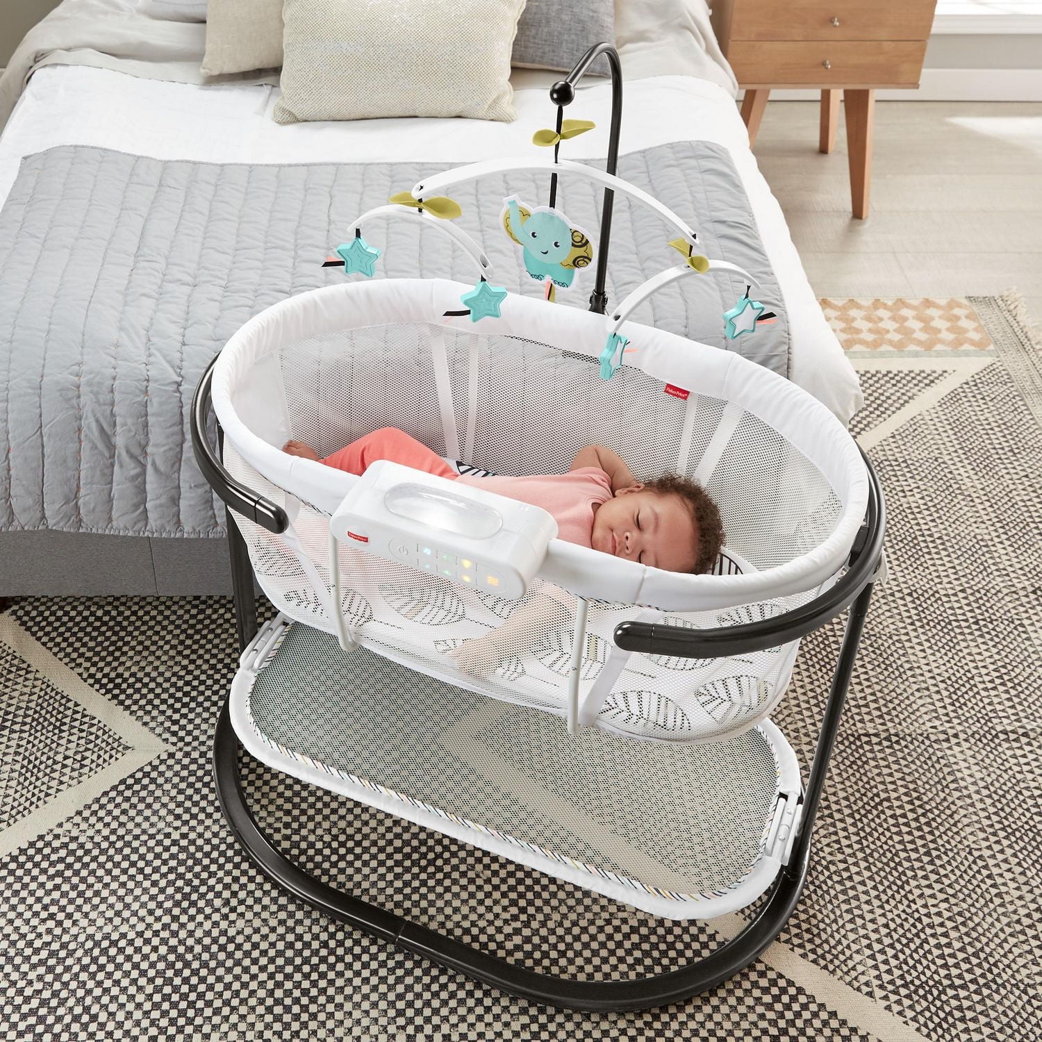 Fisher-Price Soothing Motions Bassinet