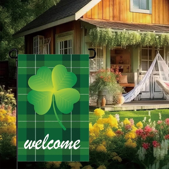 TIMIFIS Garden Flags, St. Patrick's Day Garden Flag Courtyard Festival Ambiance Decoration Hanging Flag Green Shamrocks Background Outdoor Courtyard Hanging Double Layer Flag Home Decor