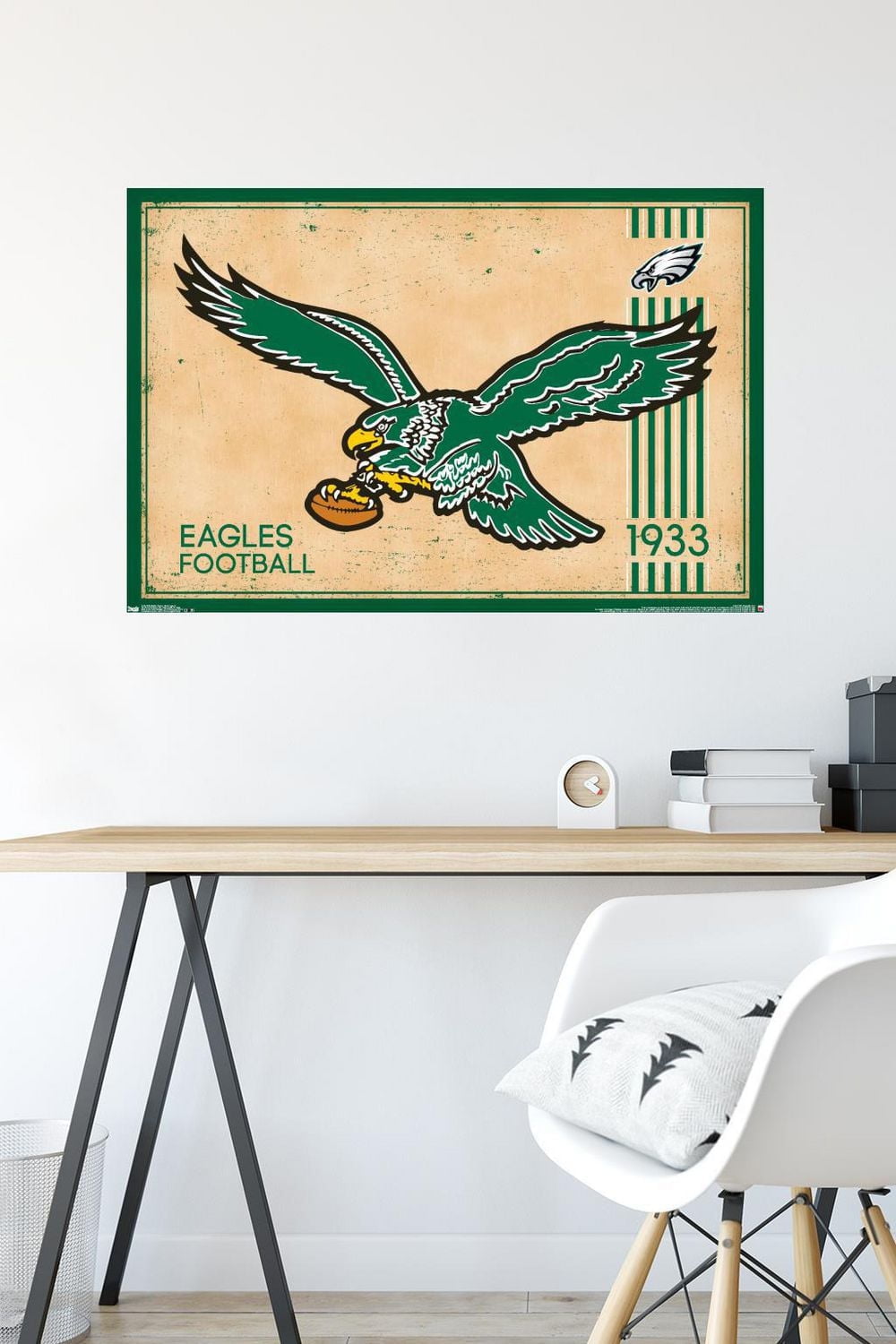 NFL Philadelphia Eagles - Retro Logo 14 Wall Poster, 22.375" x 34" Framed