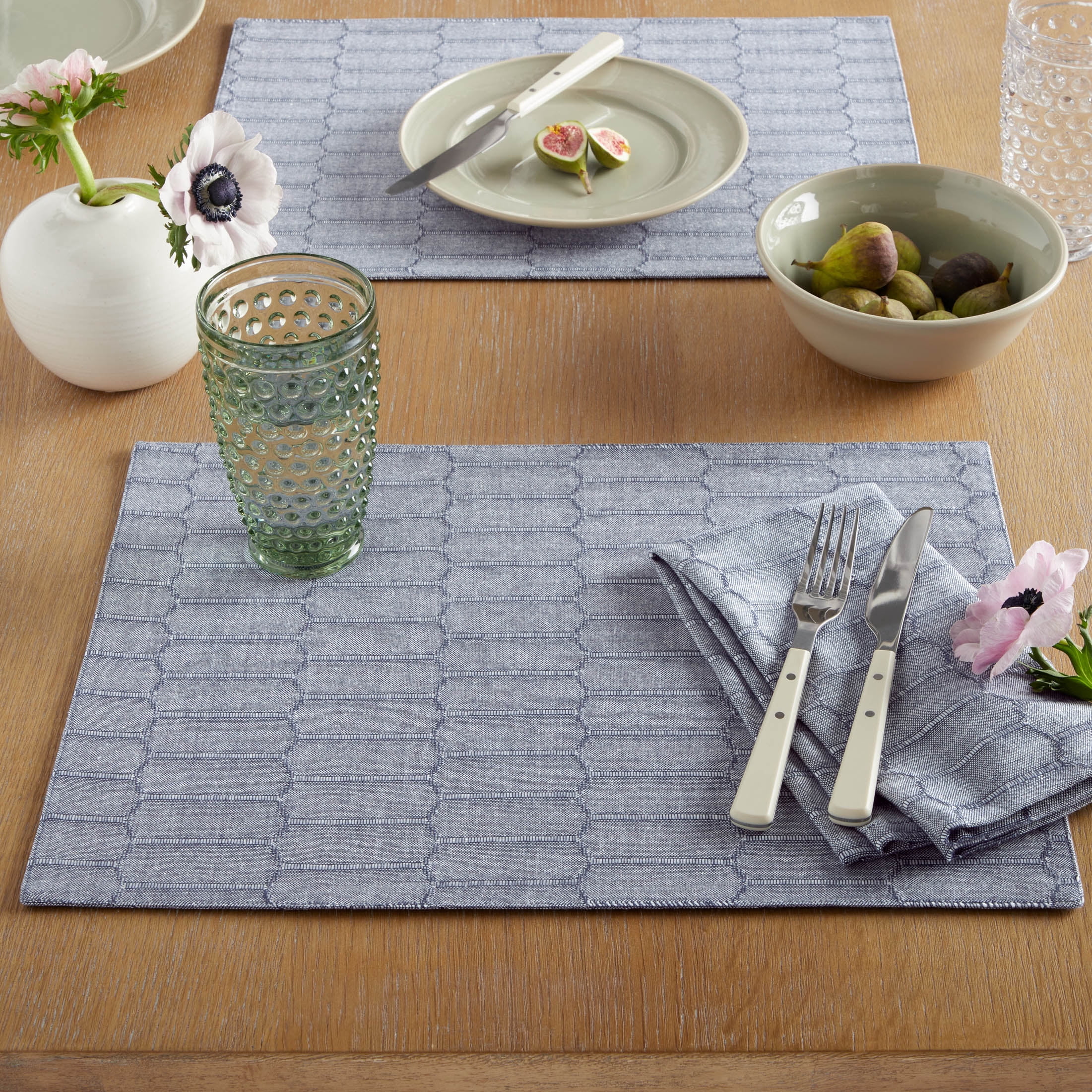 Martha Stewart Honeycomb Modern Farmhouse Reversible Fabric Placemat 4-Pack Set, Blue, 13"x17.5"