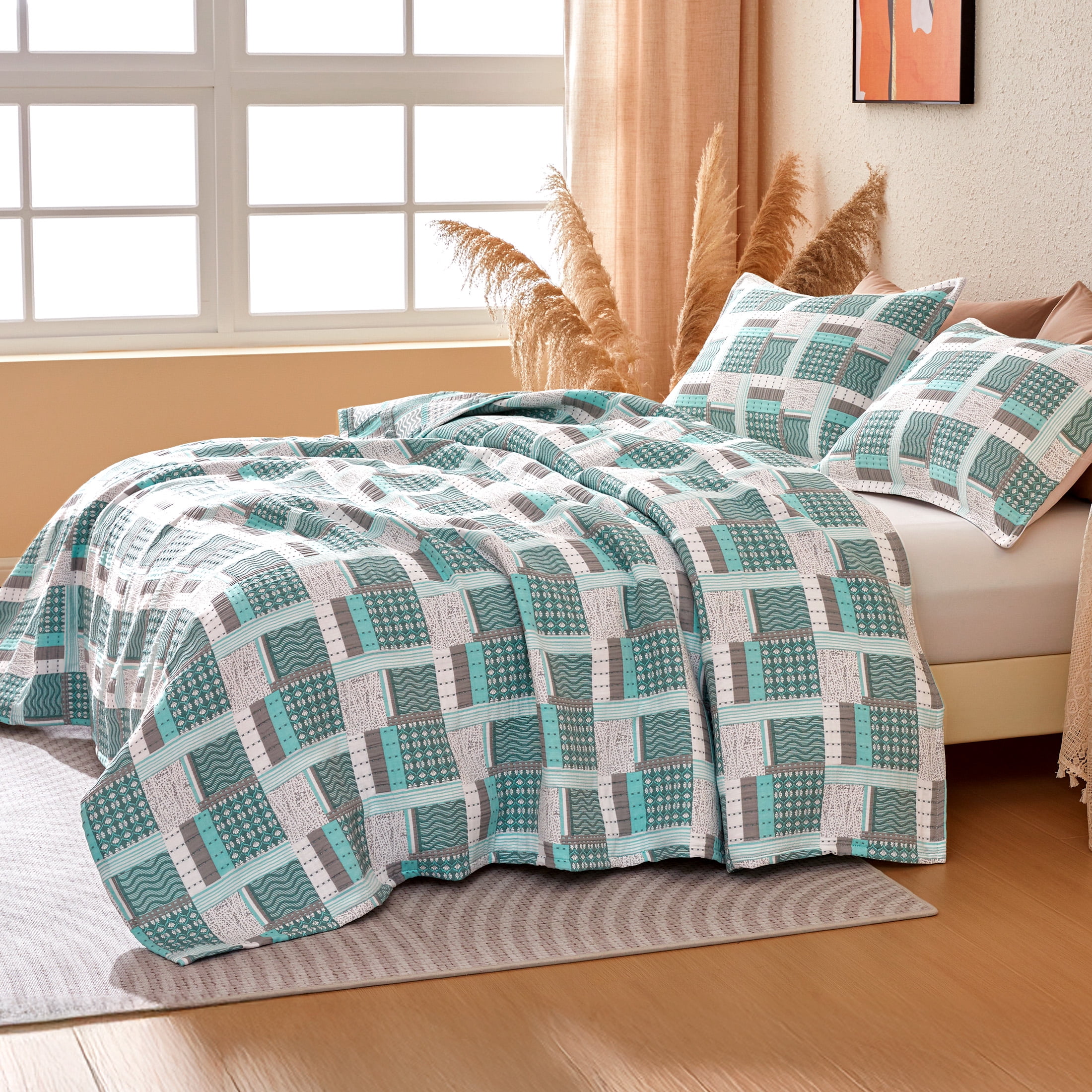 Sonive Boho Patchwork Quilt Set, Lightweight Green Pattern Microfiber Classic Quilts with 2 Pillow Shams, Full/Queen Teal