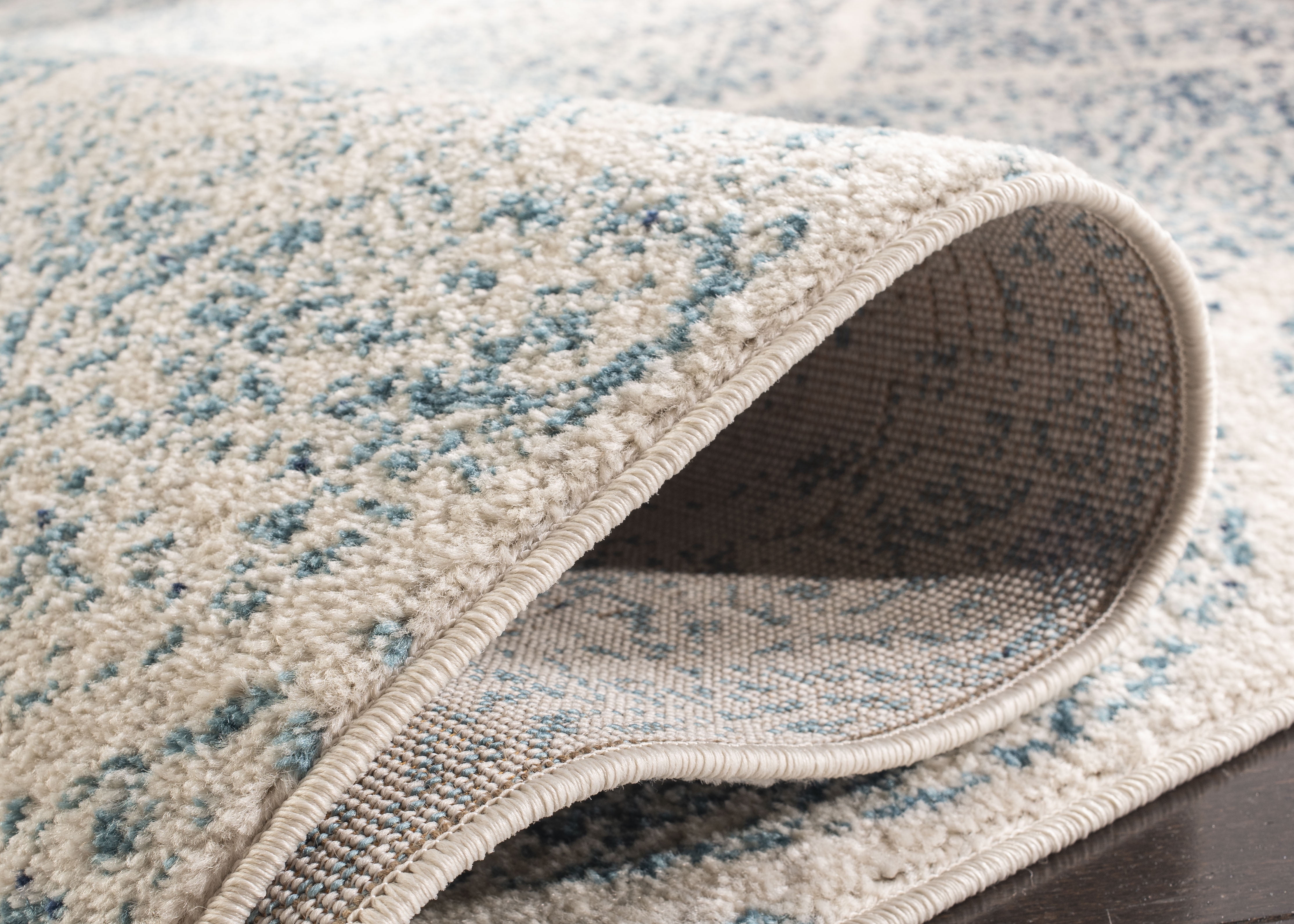 SAFAVIEH Madison Leighton Geometric Area Rug, Cream/Turquoise, 6'7" x 6'7" Square