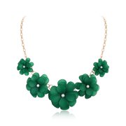 Wedure Boho Cute Flower Chunky Collar Necklace, Floral Statement Summer Beach Chokers Necklaces for Women Girls Green