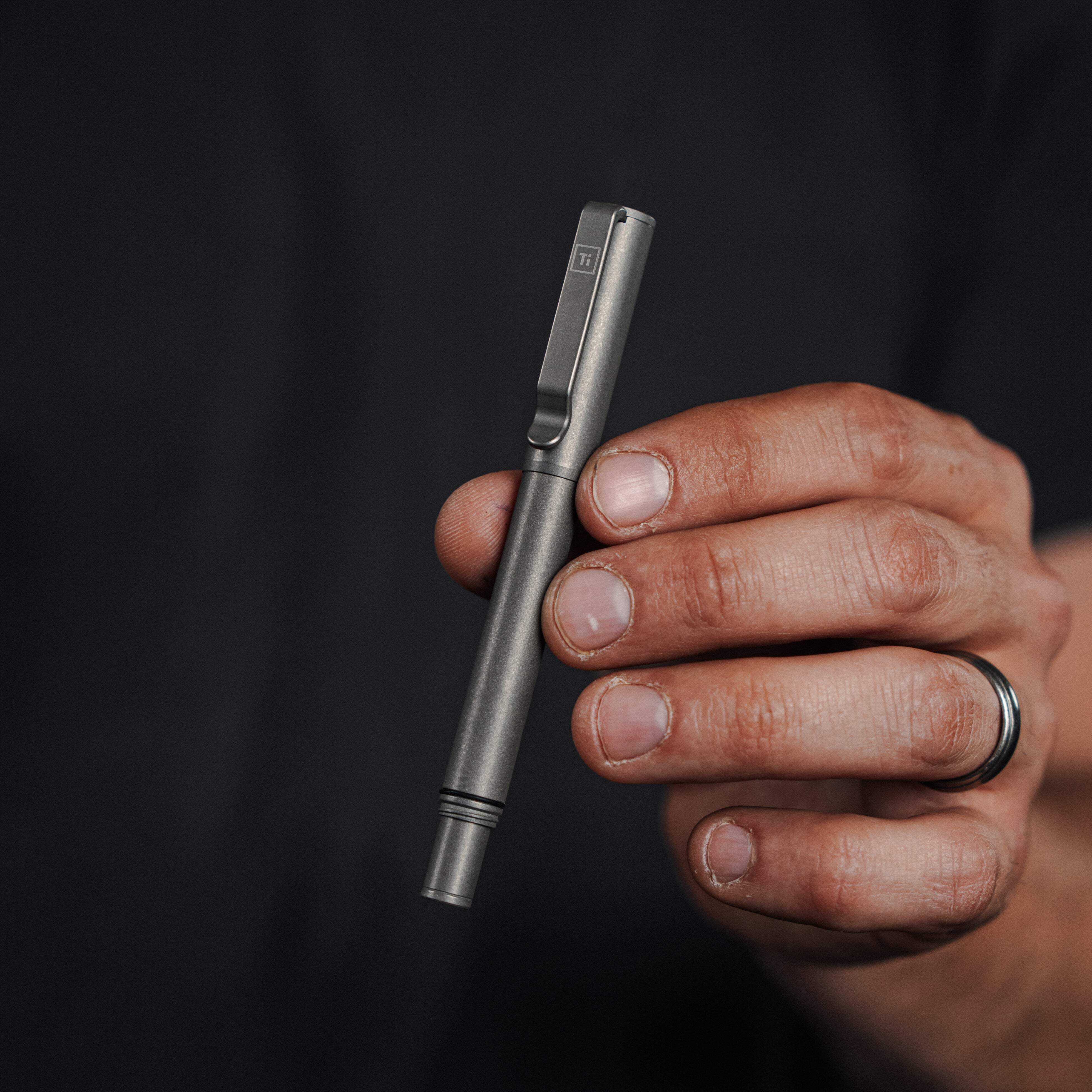 Ti Arto EDC : The Ultimate Refill Friendly Everyday Carry Pen